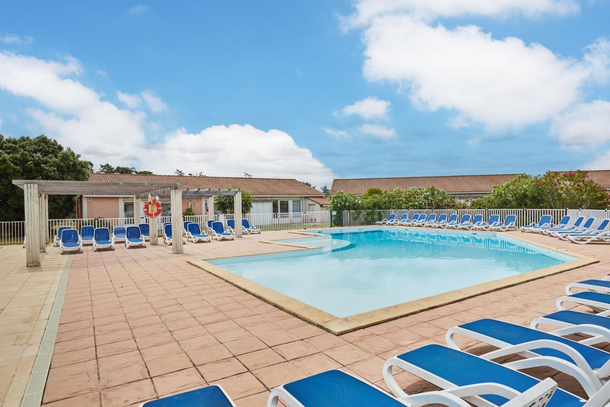 Residence Odalys Cote Canal Salleles-d'Aude Exterior photo